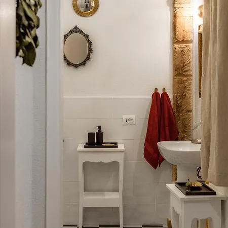 Di Grazia Cagliari - Charming Suite Con Jacuzzi Apartment Cagliari